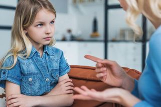 Jak na to, aby vás děti konečně poslouchaly? Tady je pět tipů, které fungují bez křiku a zákazů - Proženy.cz